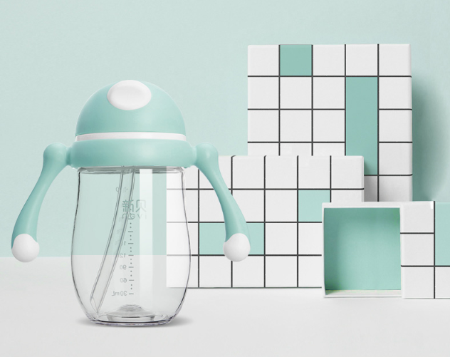 Design of baby bottle and water cup，