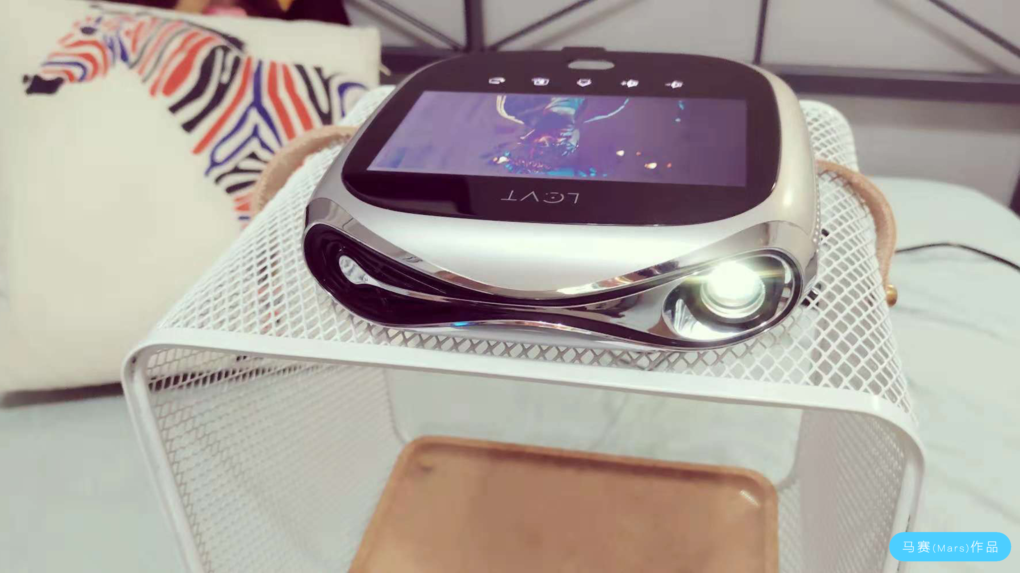 Hand drawn industrial products，Projector，Product renderings，Design Research，Hand drawn products，Hand drawn renderings of products，