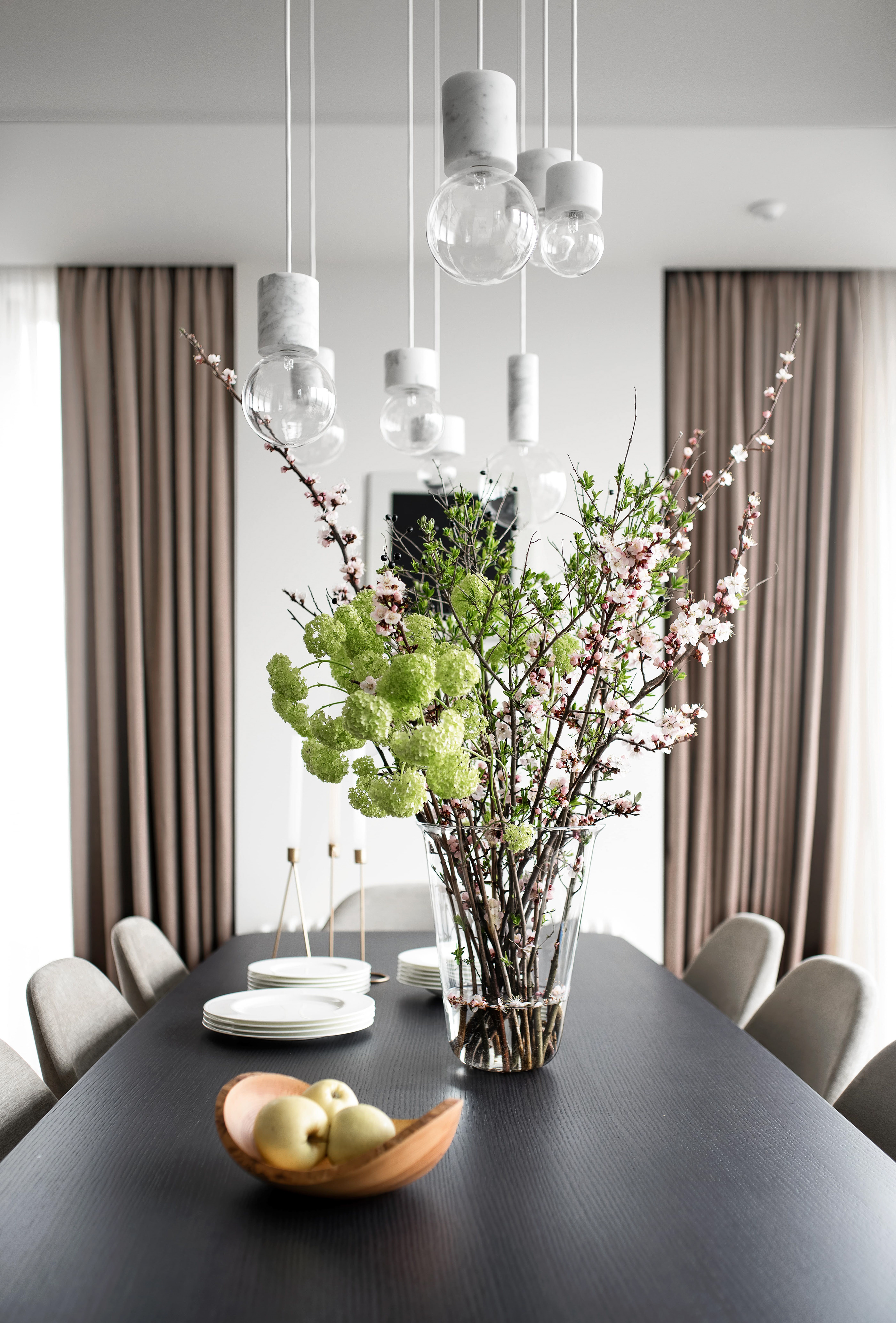 apartment，single，residence，