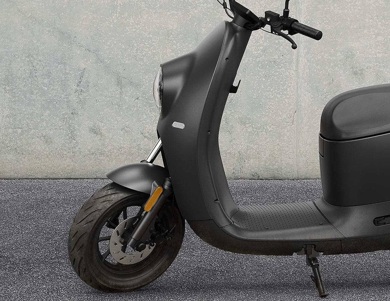 environment protection，Electric vehicle，a Scooter，motorcycle，