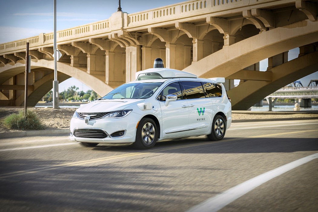 automobile，Driverless，Pioneer，