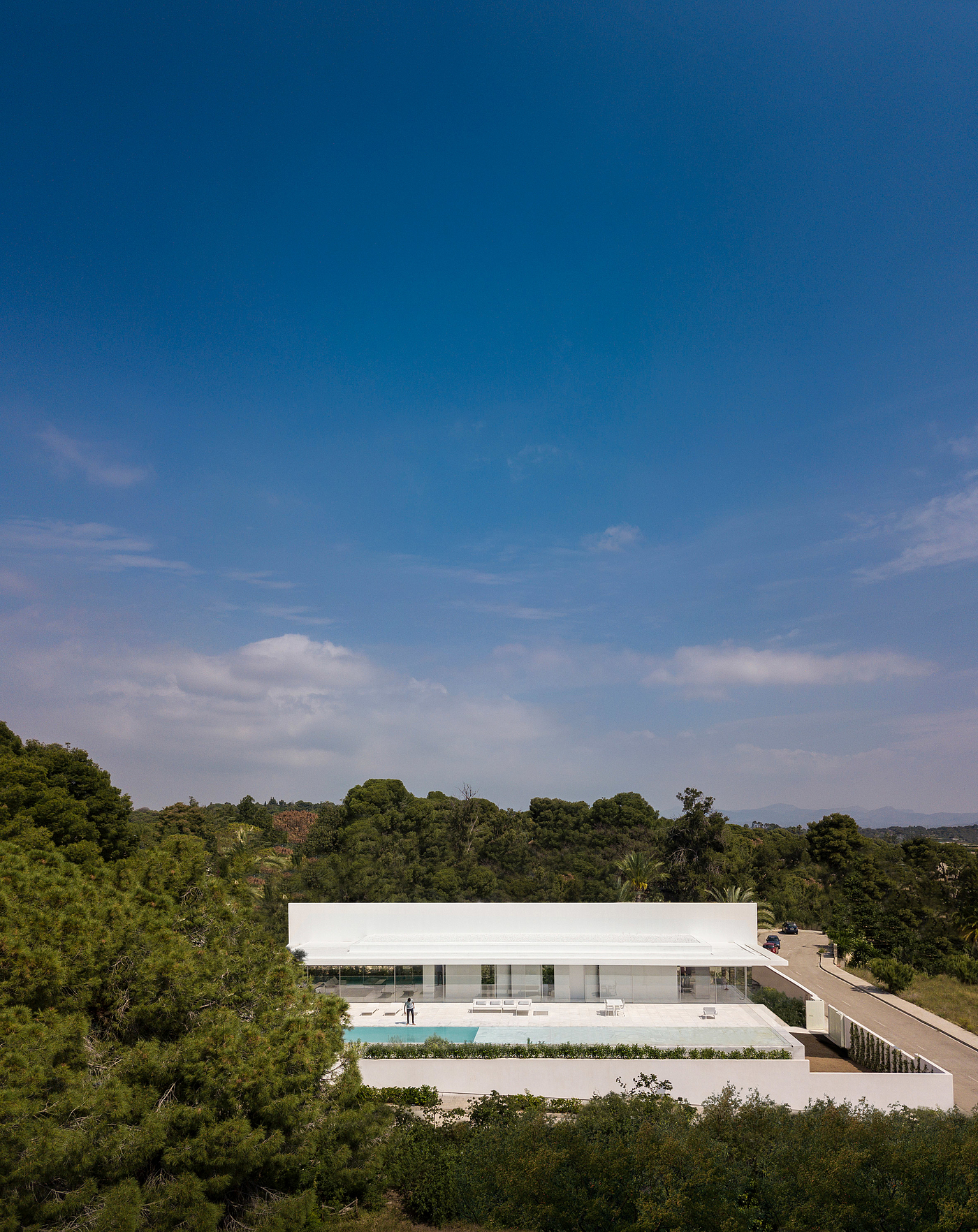glass house，T-shape，white，house，Hoffman House，