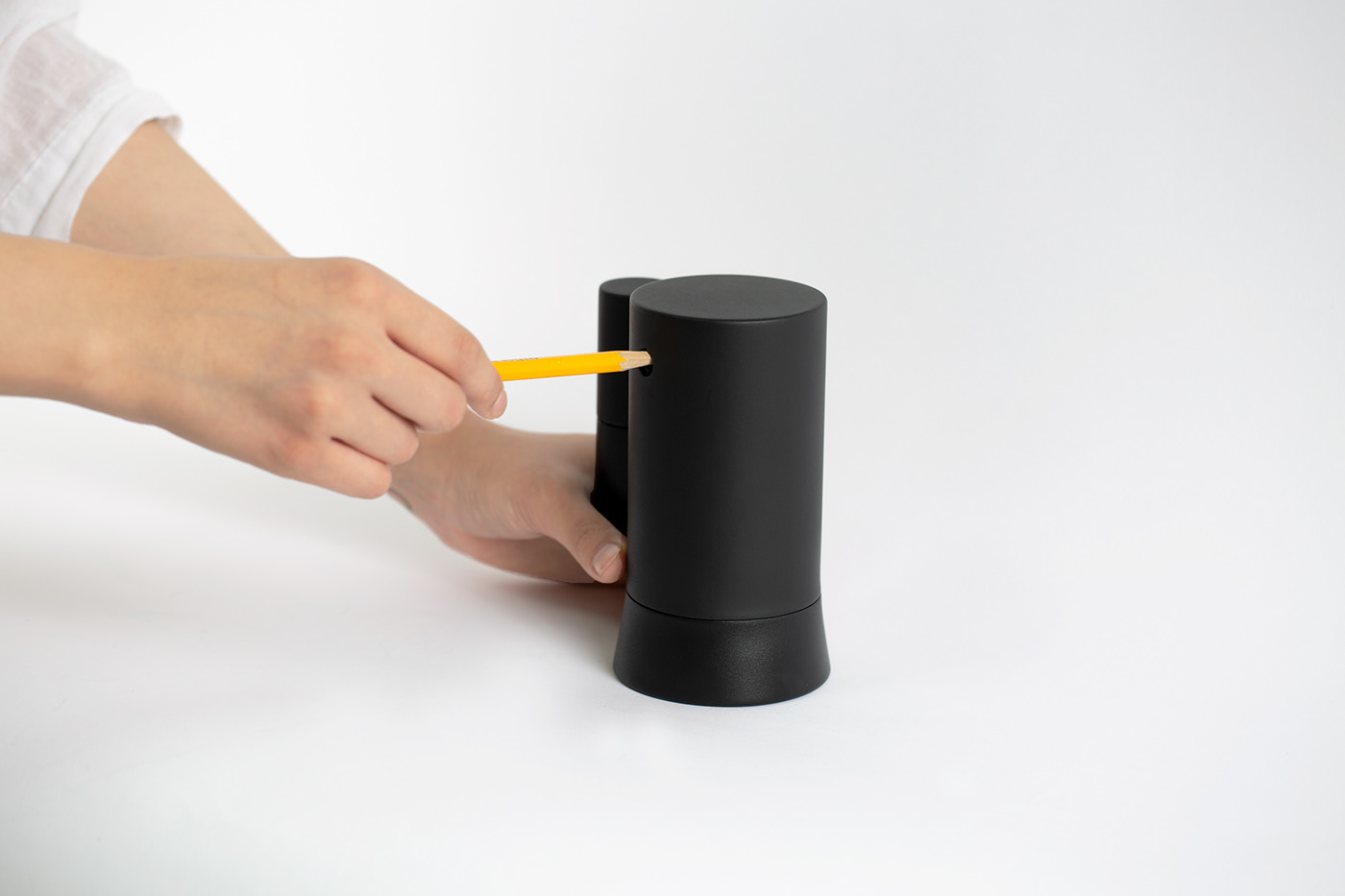 black，Stationery，dustproof，Electric，pencil sharpener，Li Dayong，the republic of korea，