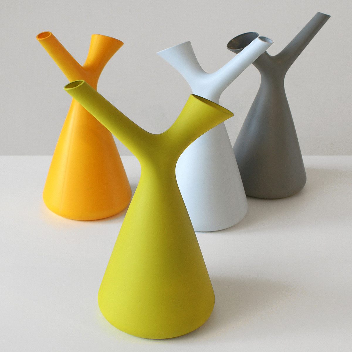 Watering can，Home Furnishing，articles for daily use，originality，Simplicity，