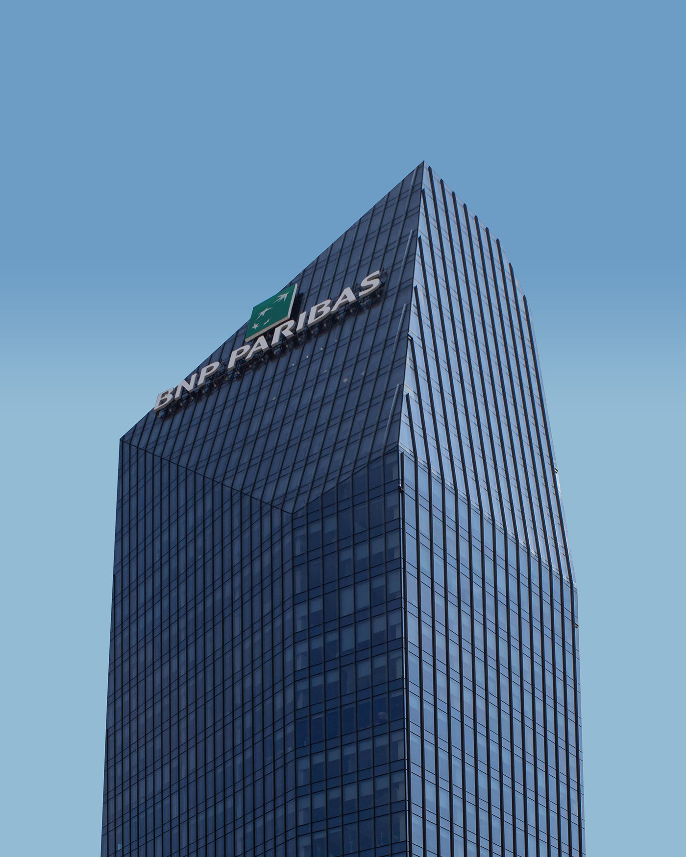 Italy，Milan，Victor Garcia，