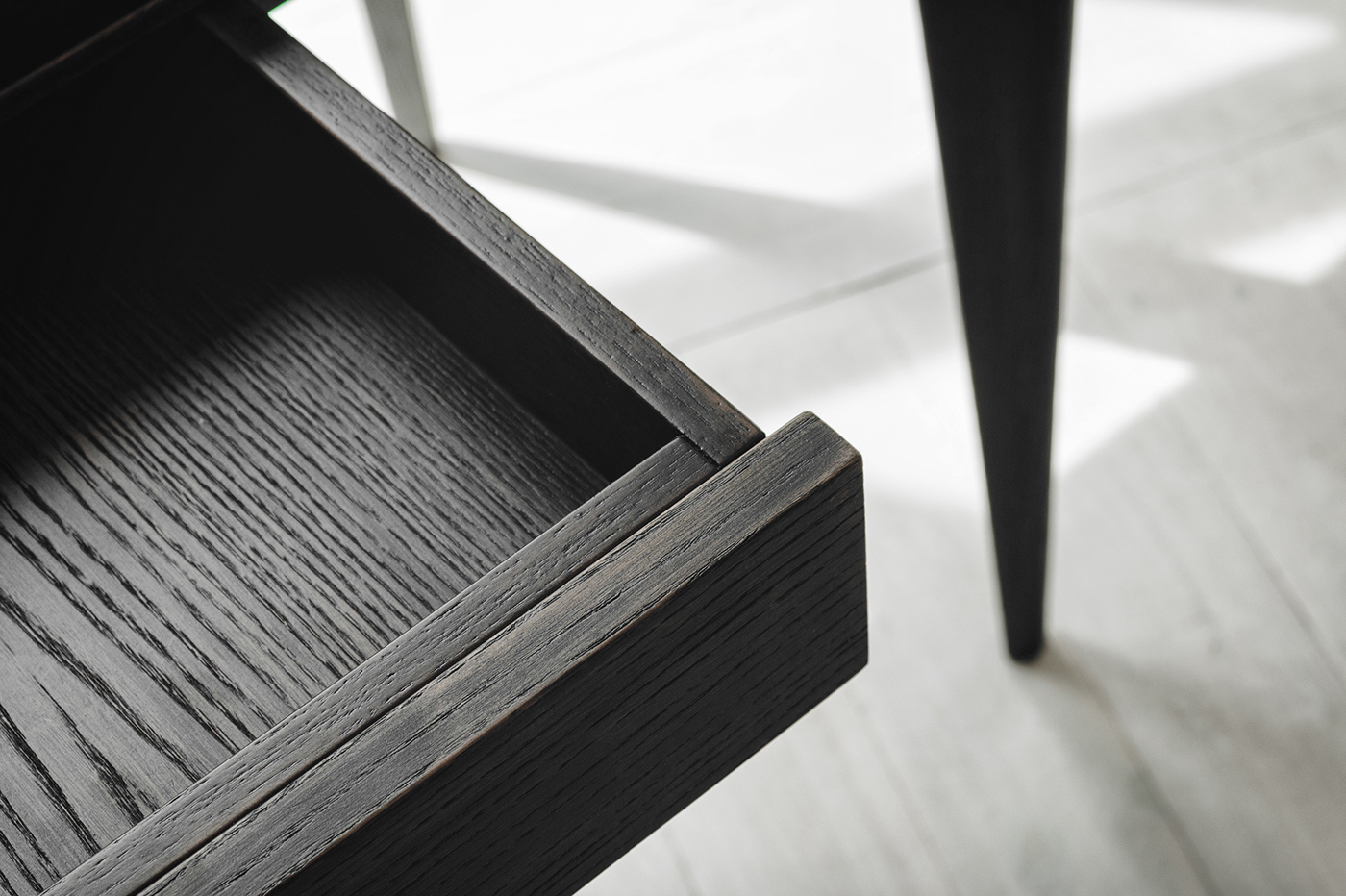 Table，multi-function，woodiness，chair，Portable，