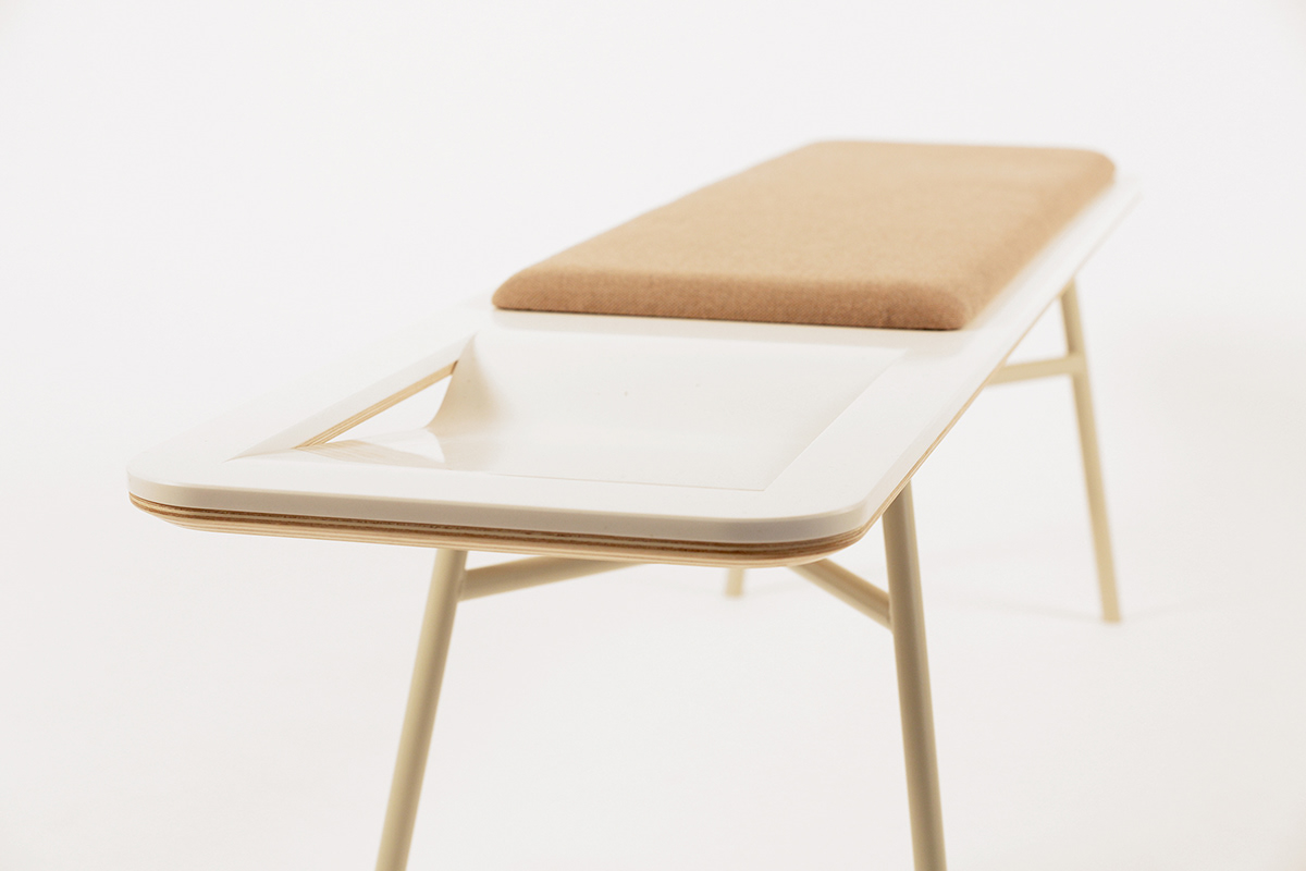 bench，Laps，Aziz Belkharmoudi，