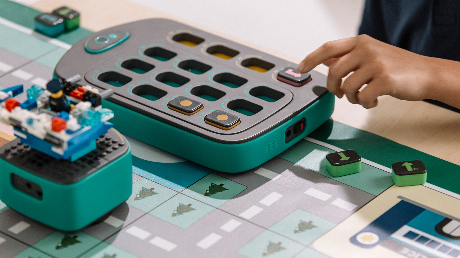 Gobot entity programming trolley，