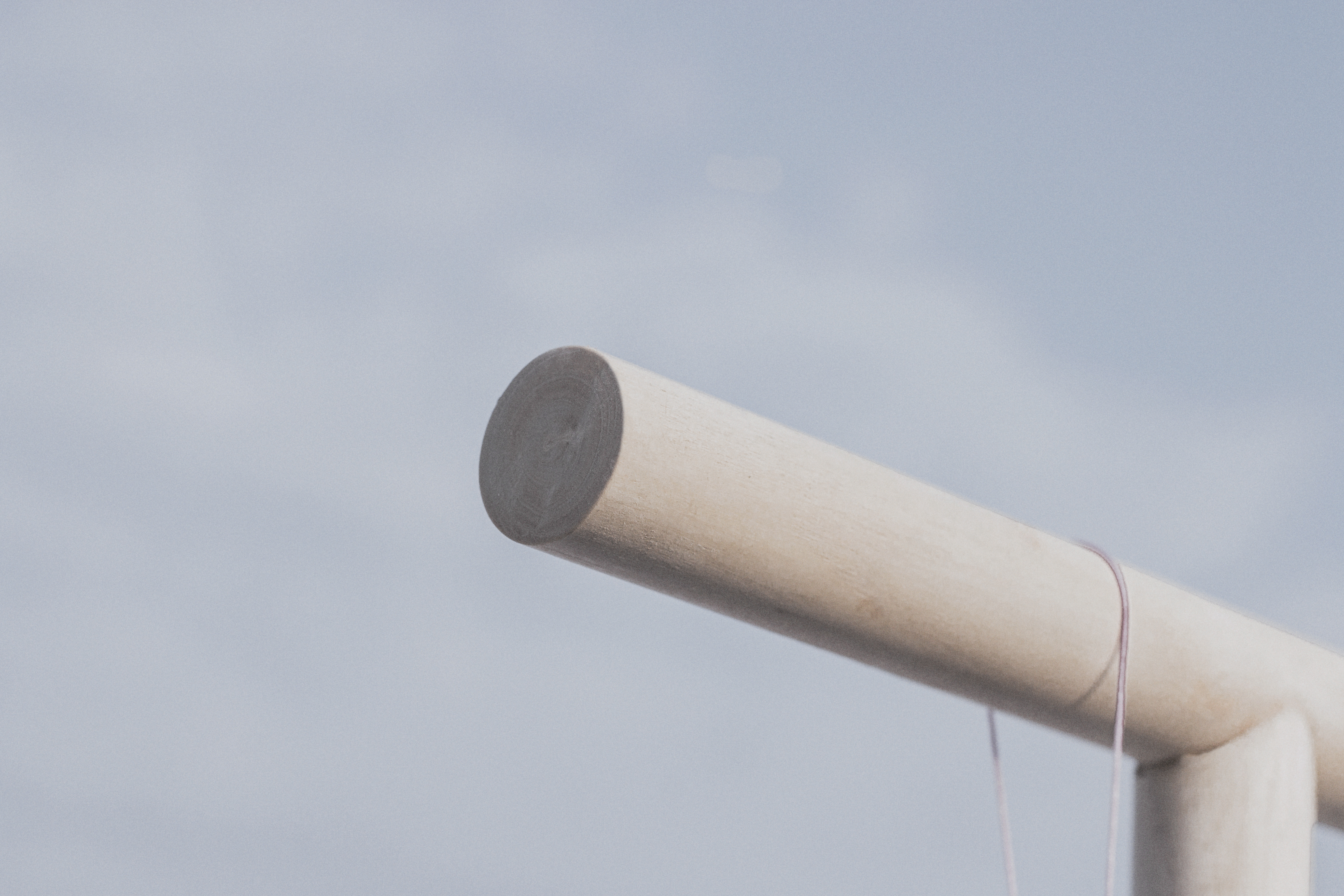 Bench surface preparation，Bench，Creative bionics，Book storage，Side table of tea table，Bird，Coat rack，furniture design ，