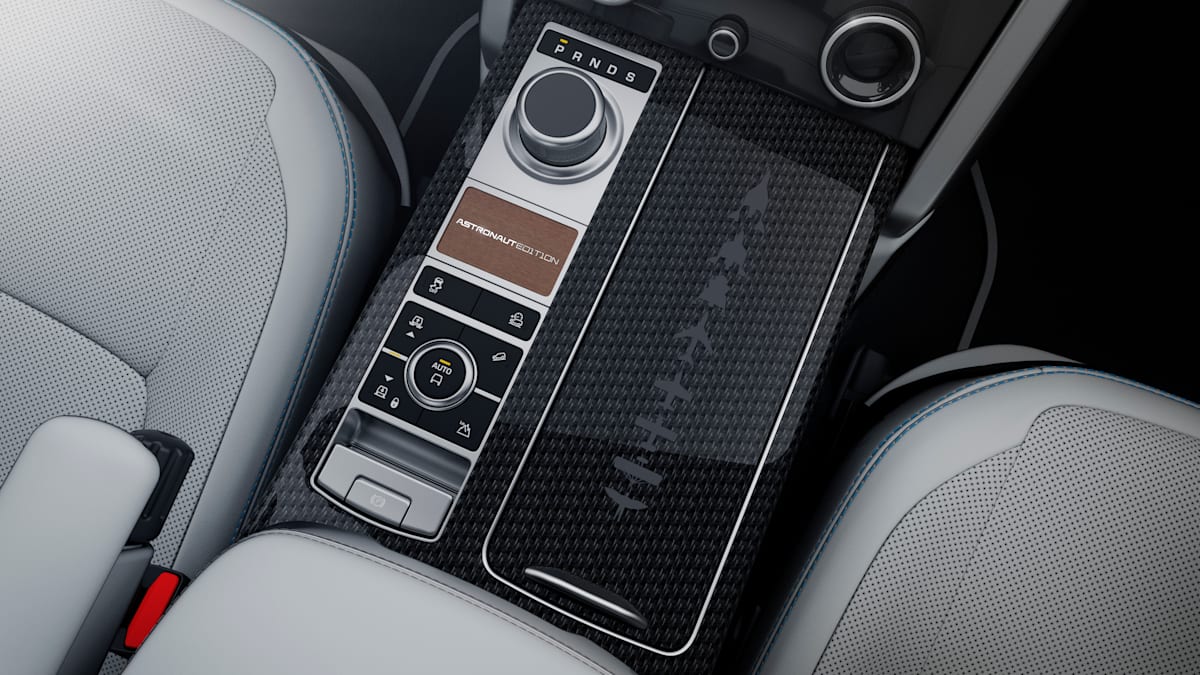 black，vehicle，Astronaut version，Land Rover，