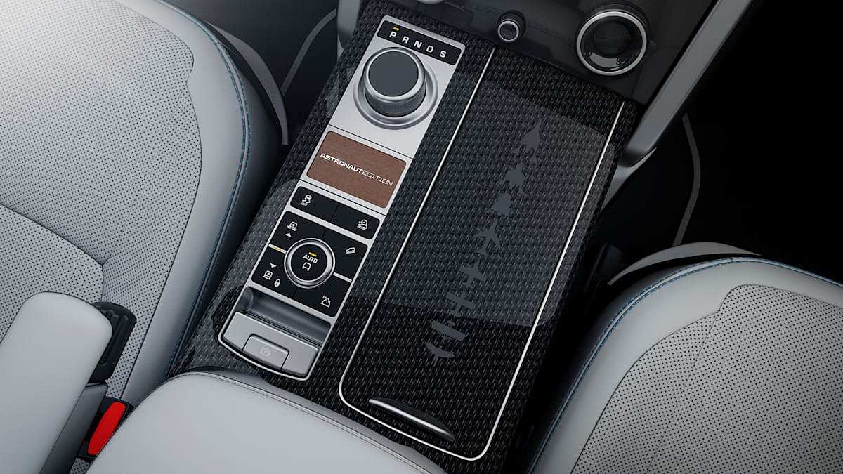 black，vehicle，Astronaut version，Land Rover，