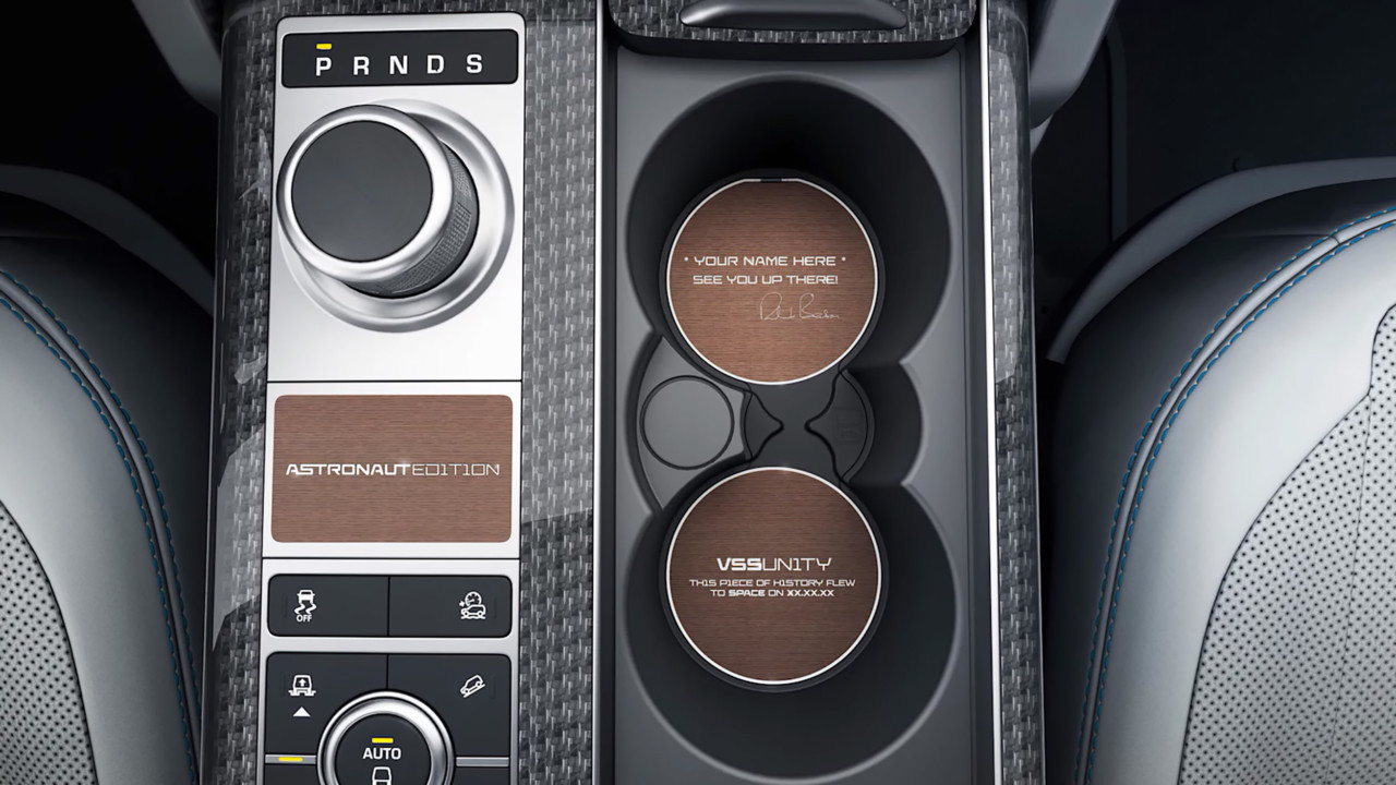 black，vehicle，Astronaut version，Land Rover，